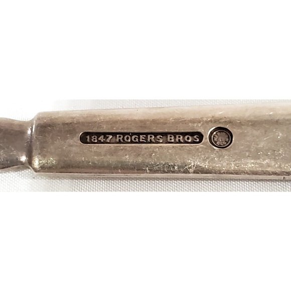 1847 Rogers Bros PLAIN ROUND DINNER FORK silverplate VINTAGE silverware flatware - Picture 4 of 4
